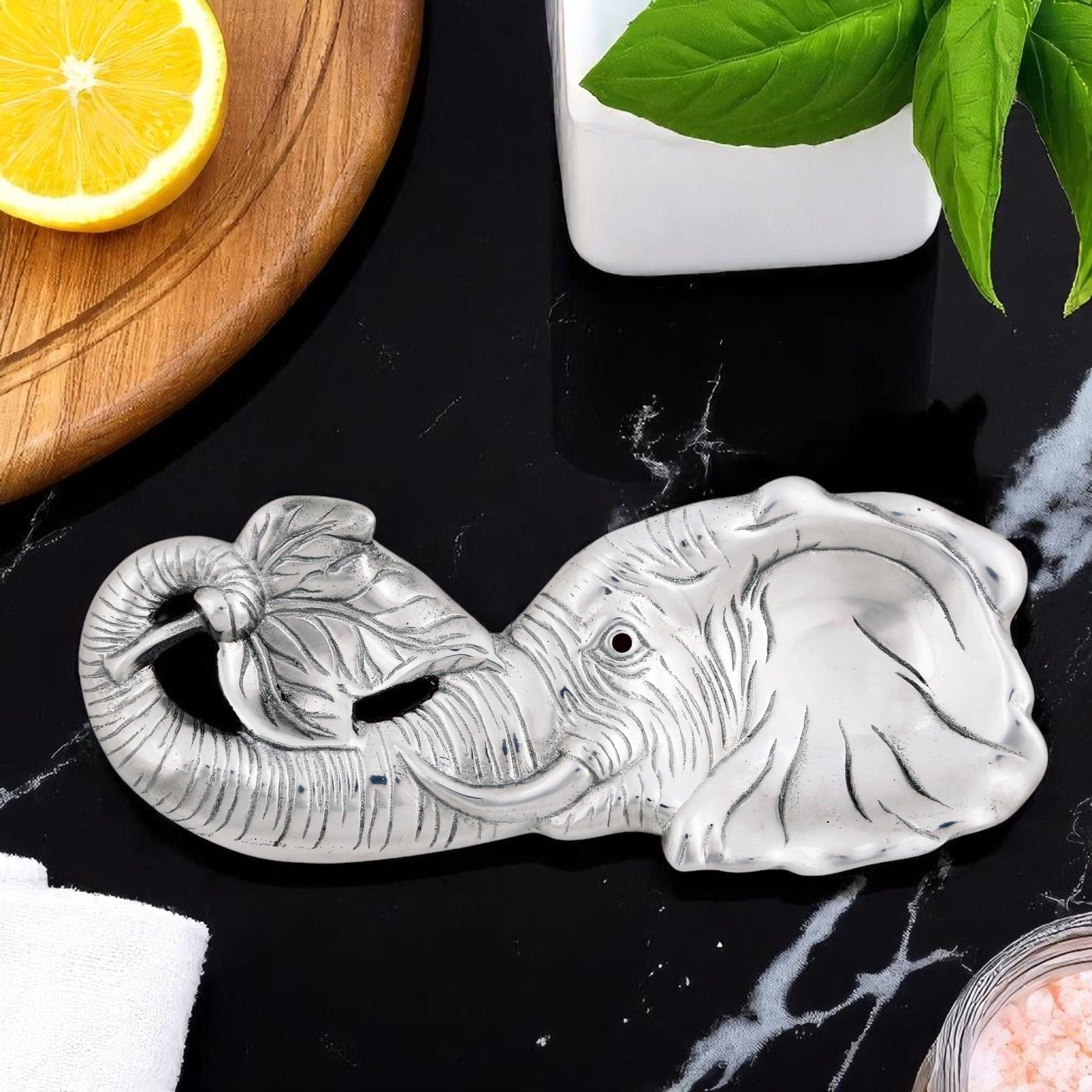 Arthur Court Elephant Elephant Spoon Rest