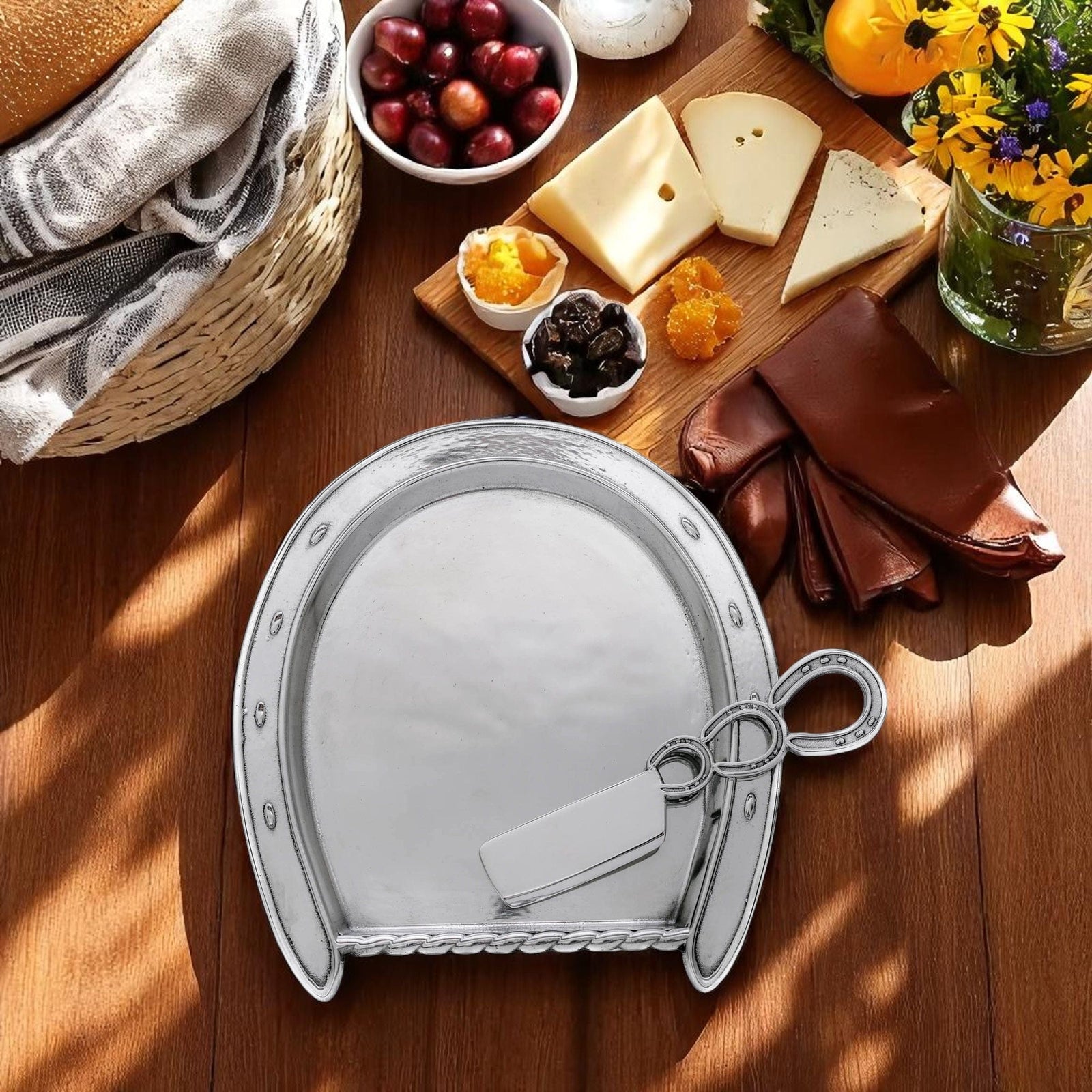 Arthur Court Equestrian Horseshoe Plate with Server