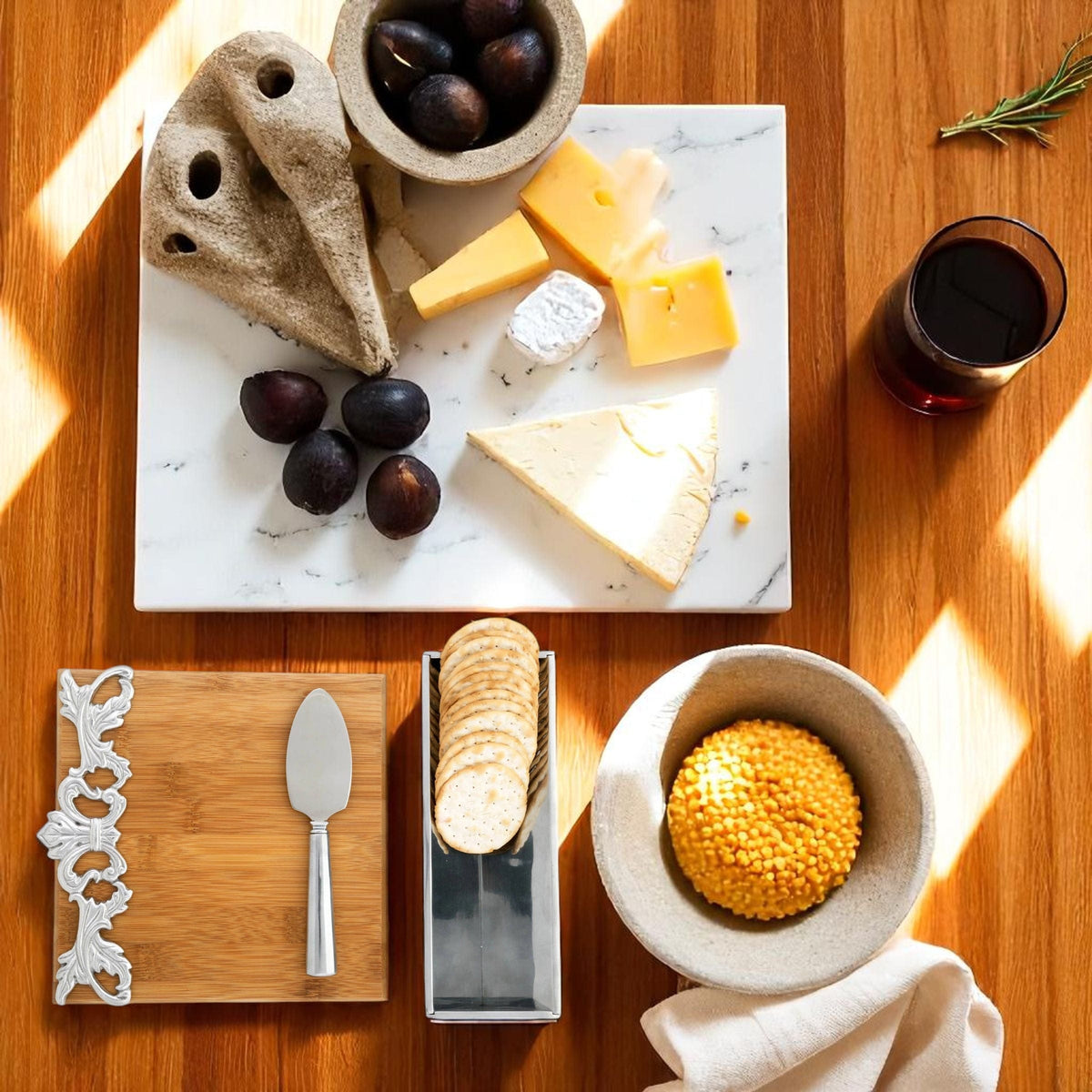 Arthur Court Fleur De Lis Acanthus Bamboo Cheese Set