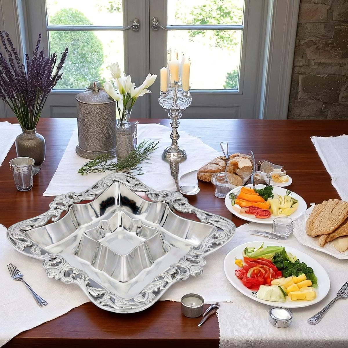 Arthur Court Fleur De Lis Acanthus Chip and Dip