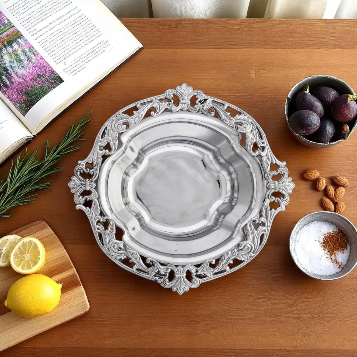 Arthur Court Fleur De Lis Acanthus Serving Bowl