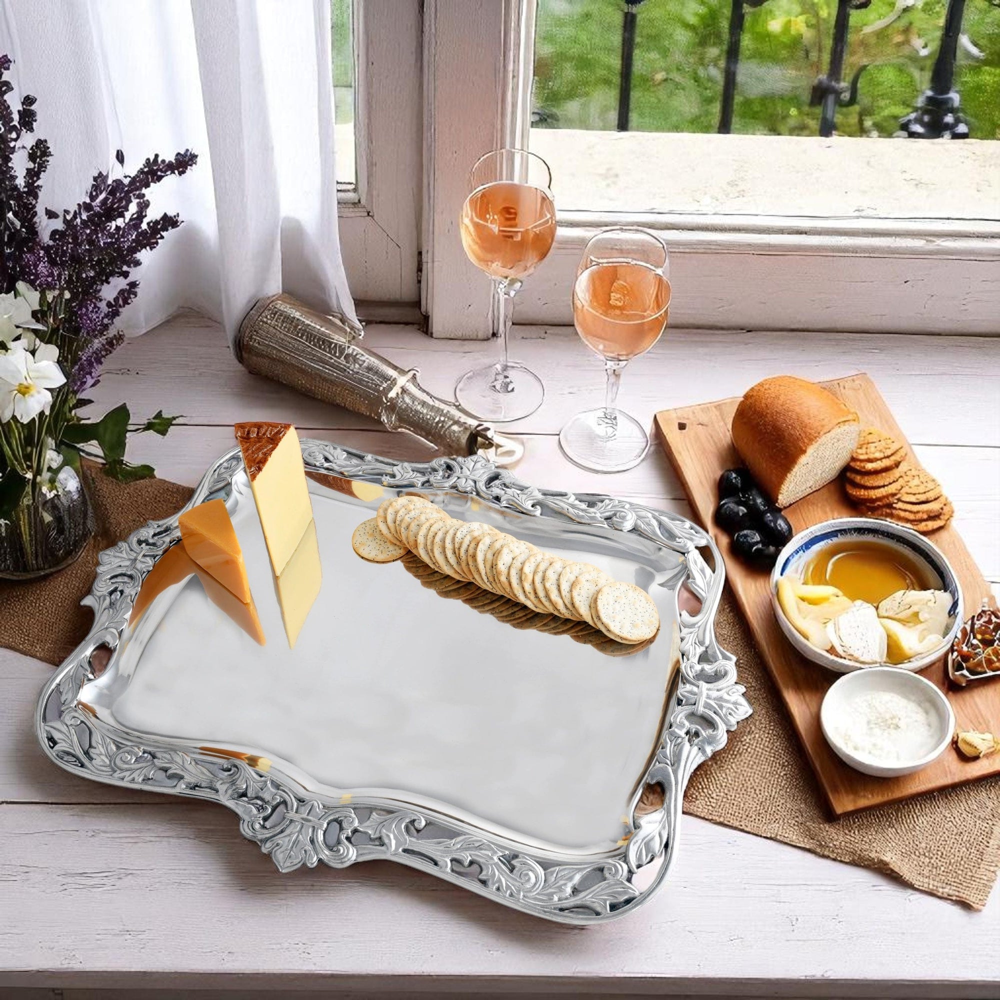 Arthur Court Fleur De Lis Fleur-De-Lis Acanthus Platter