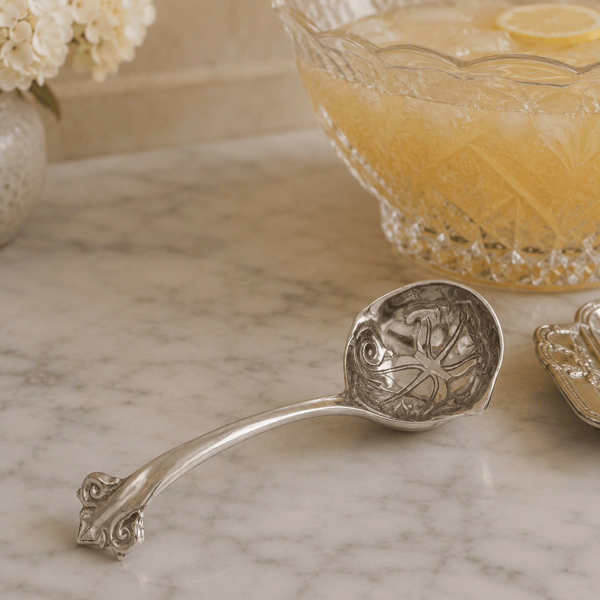 Arthur Court Fleur De Lis Fleur-De-Lis Ladle