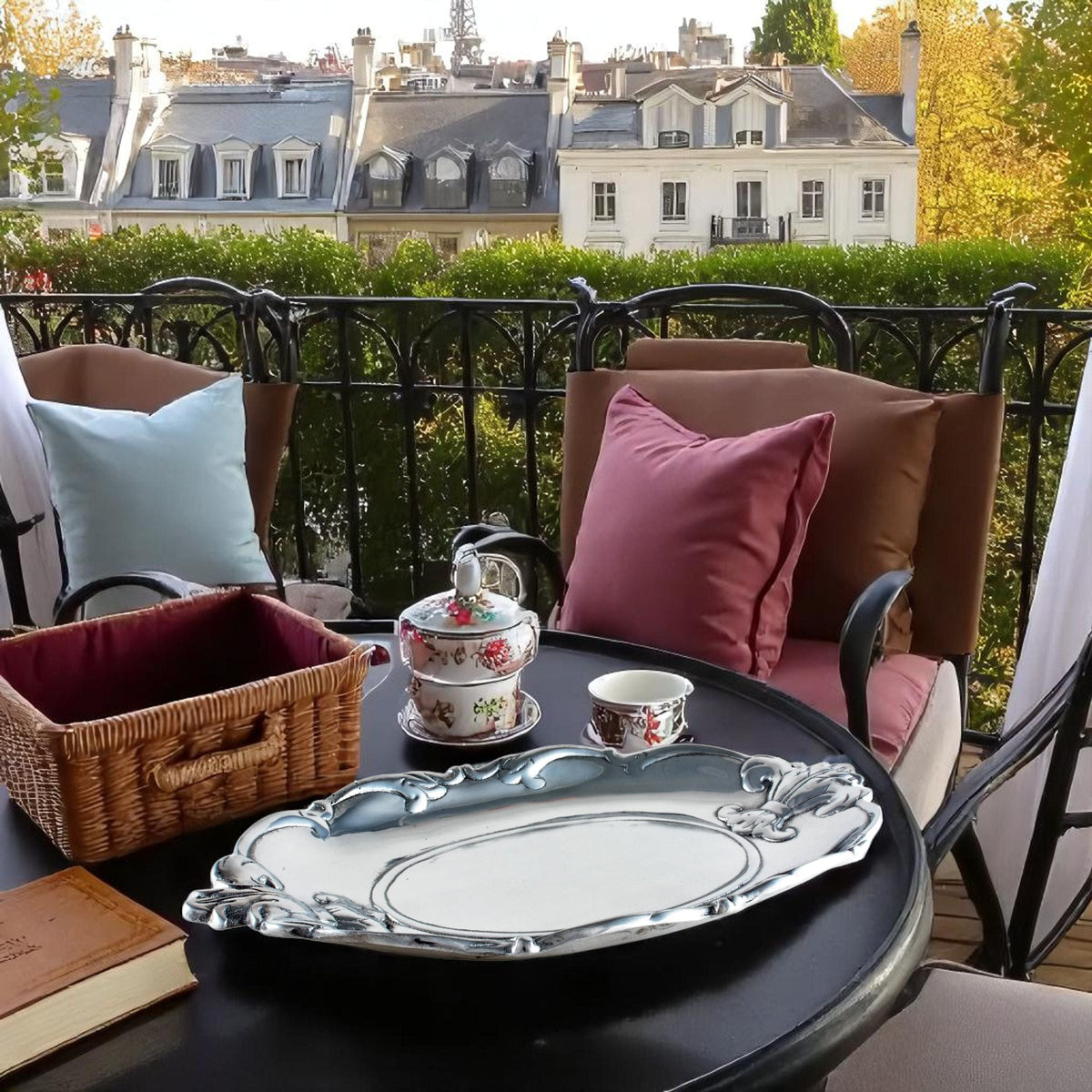 Arthur Court Fleur De Lis Fleur-De-Lis Oval Tray