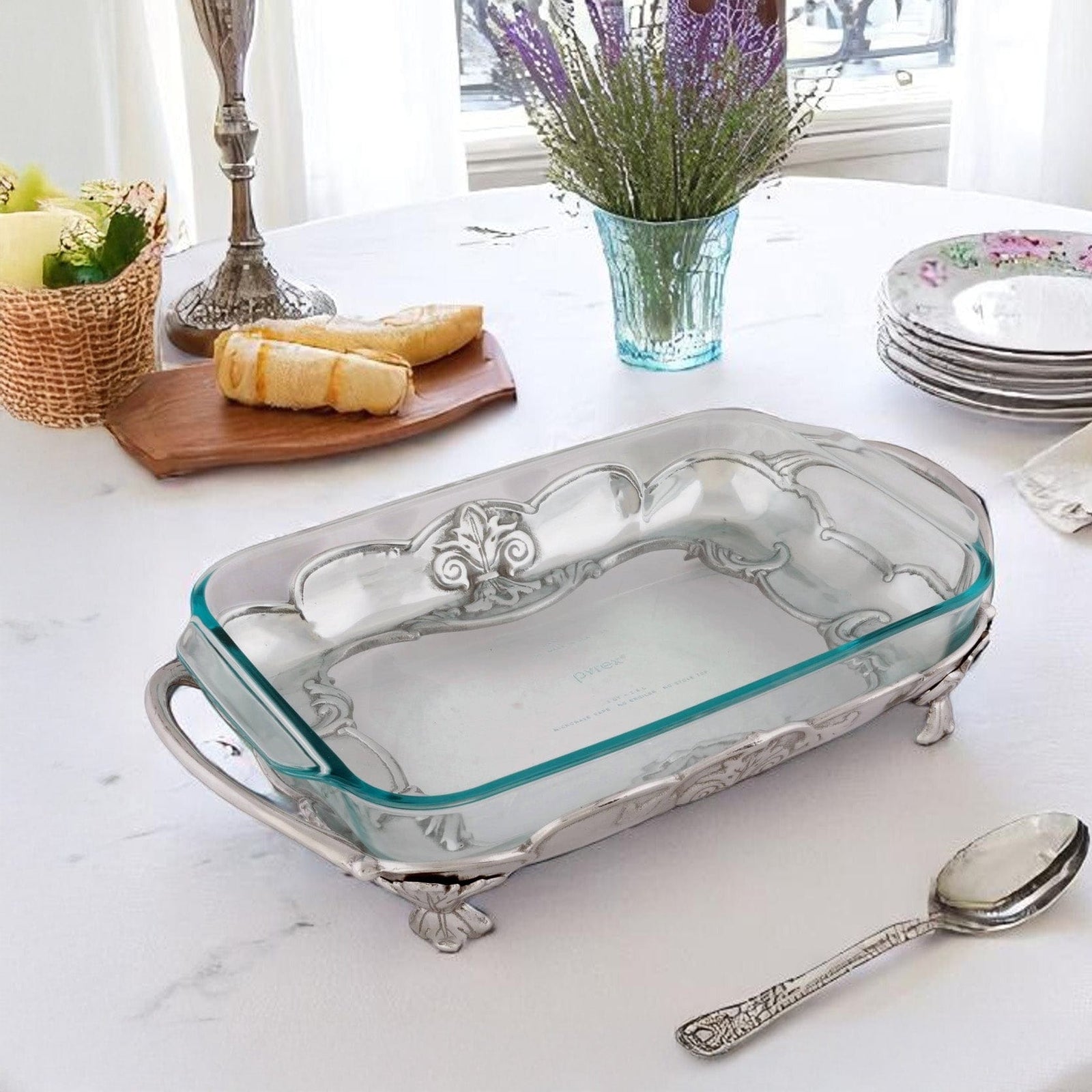 Arthur Court Fleur De Lis Fleur-De-Lis Pyrex Holder 3qt