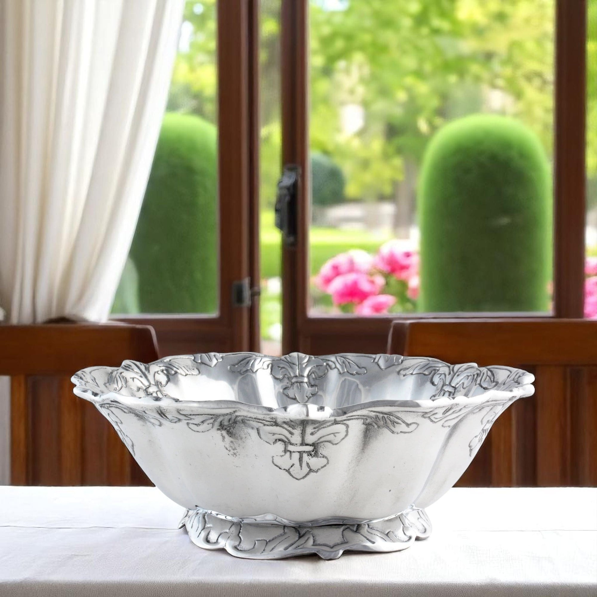 Arthur Court Fleur De Lis Fleur-De-Lis Salad Bowl 12