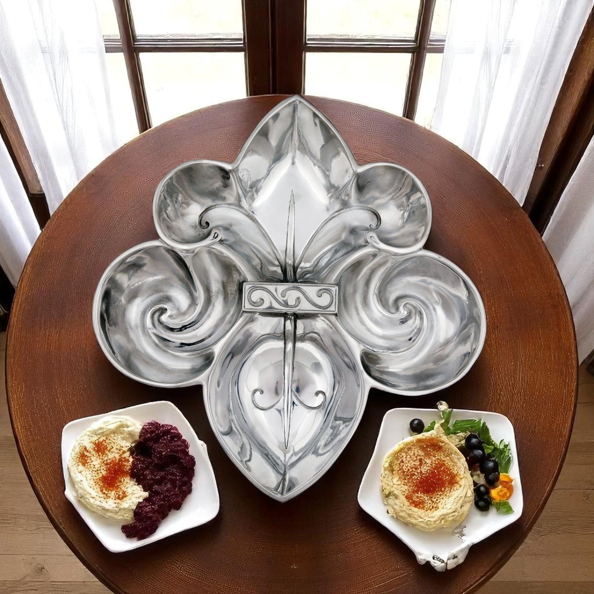 Arthur Court Fleur De Lis Fleur De Lis Serving Bowl 4 Compartment