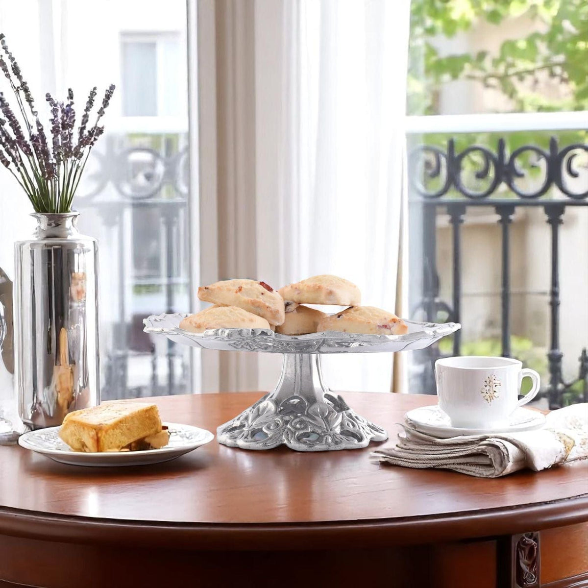 Arthur Court Fleur De Lis Fleur de Lis Treat / Cookie Stand