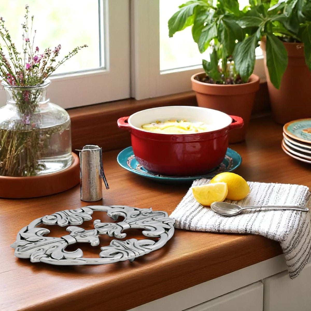 Arthur Court Fleur De Lis Fleur-De-Lis Trivet