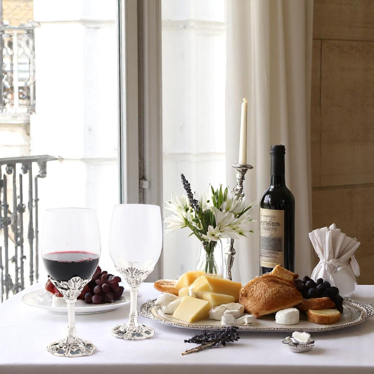 Arthur Court Fleur De Lis Fleur-De-Lis Wine Glasses