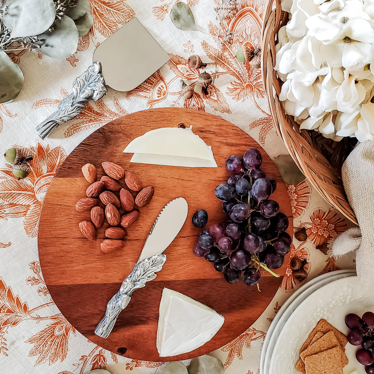 Arthur Court Forest Acorn Oak Leaf Cheese Tool Set