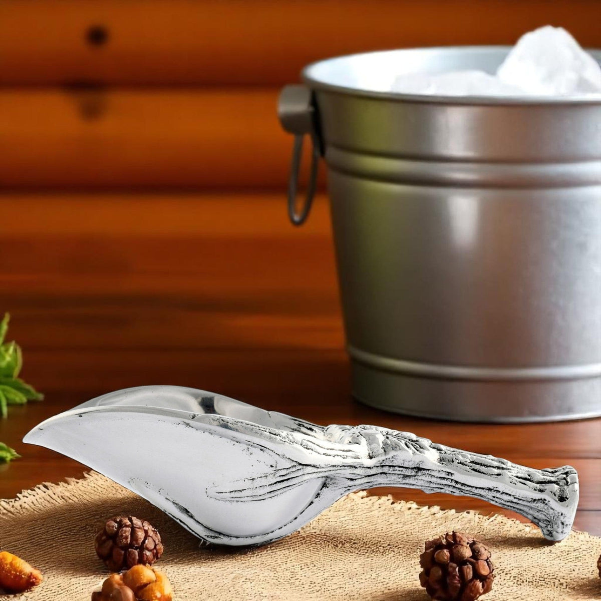 Arthur Court Forest Antler and Oak Leaf Ice Scoop