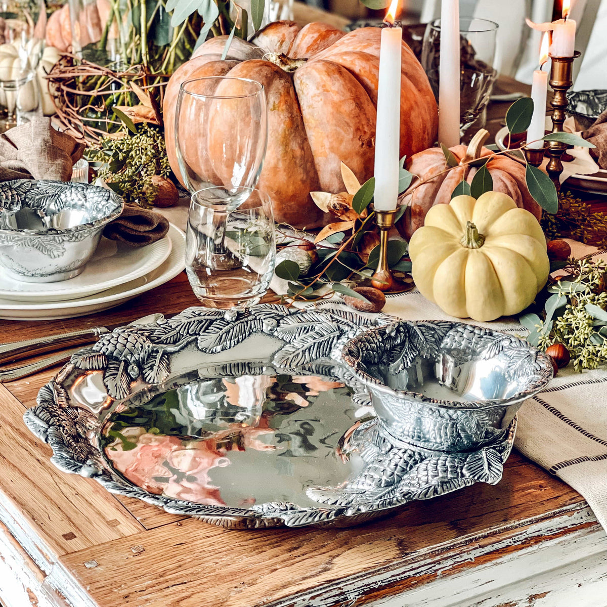 Arthur Court Forest Pine Cone Forest Chip and Dip Tray