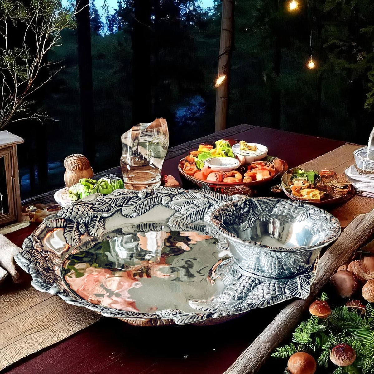 Arthur Court Forest Pine Cone Forest Chip and Dip Tray