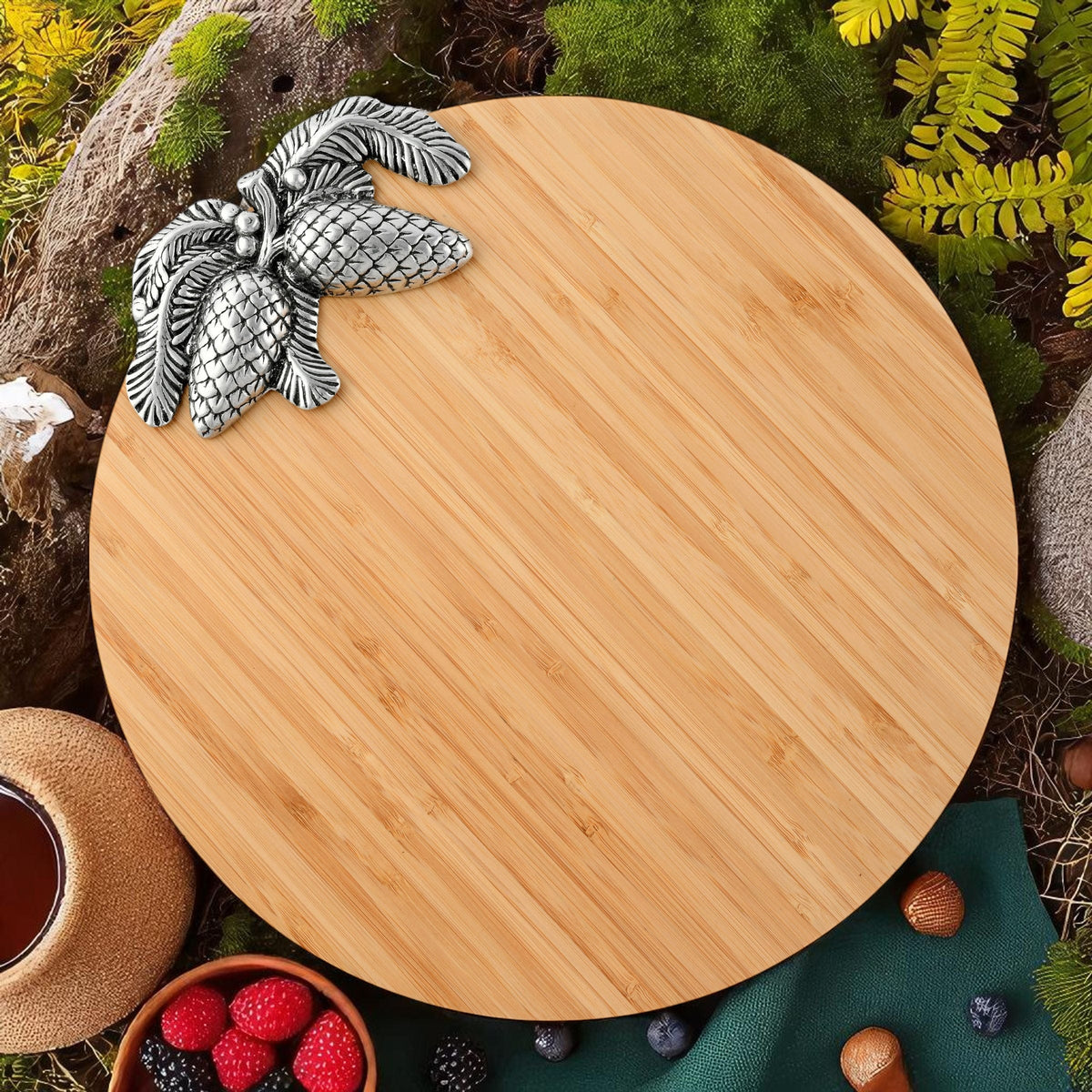 Arthur Court Forest Pine Cone Forest Wood Cheese Board