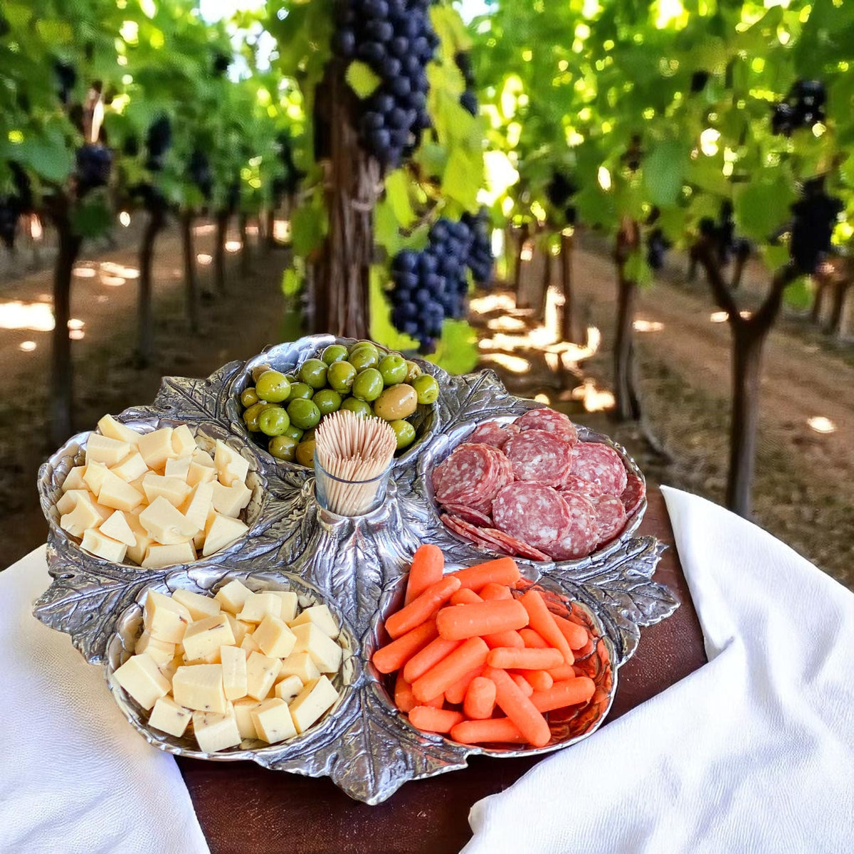 Arthur Court Grape Artichoke 5 Section Snack Tray