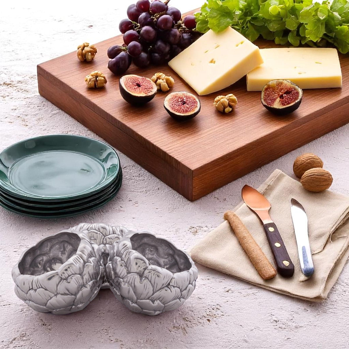 Arthur Court Grape Artichoke Dip Bowls