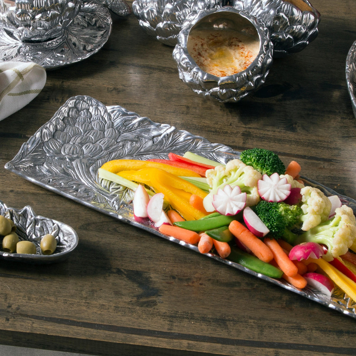 Arthur Court Grape Artichoke Oblong Tray