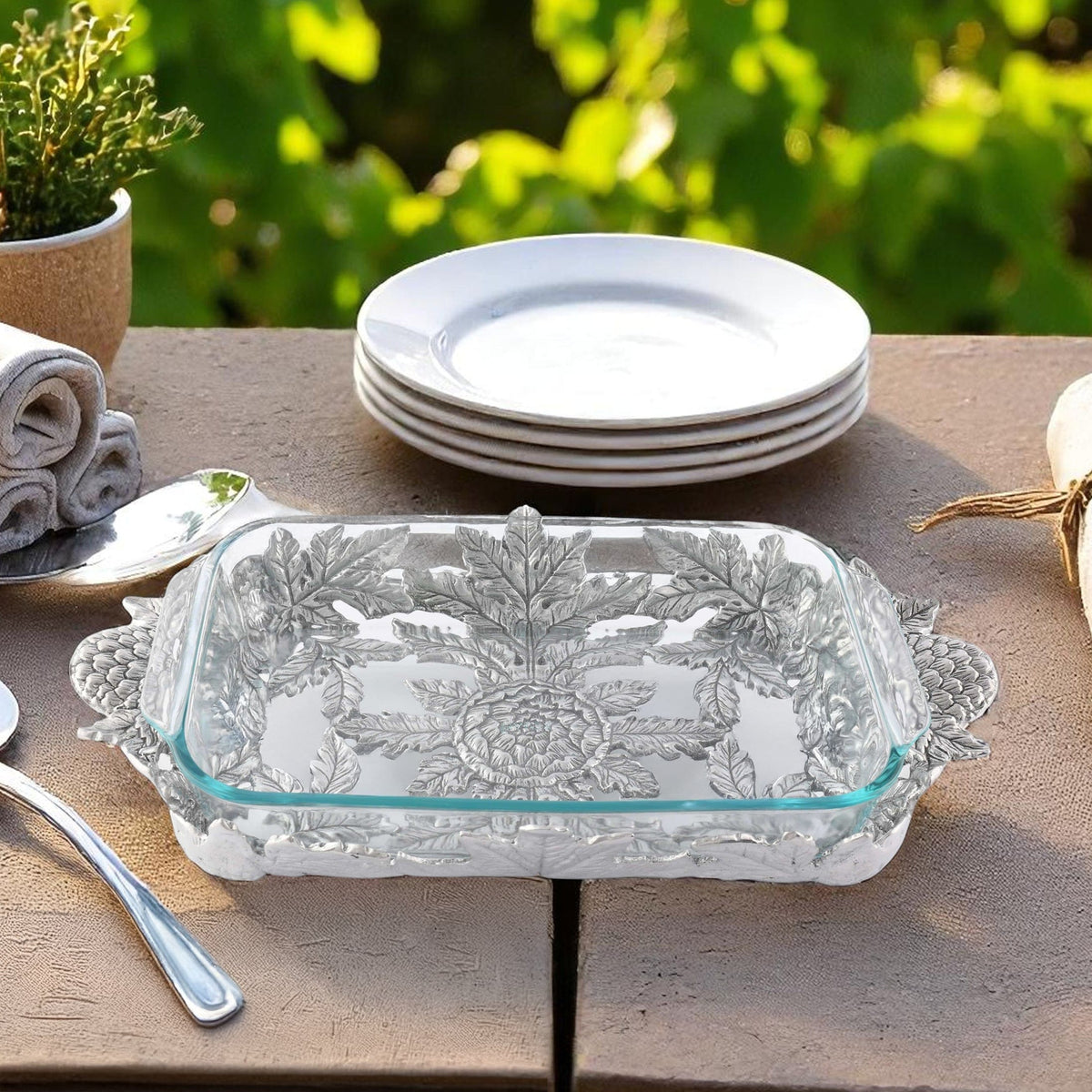 Arthur Court Grape Artichoke Pyrex Holder 3qt