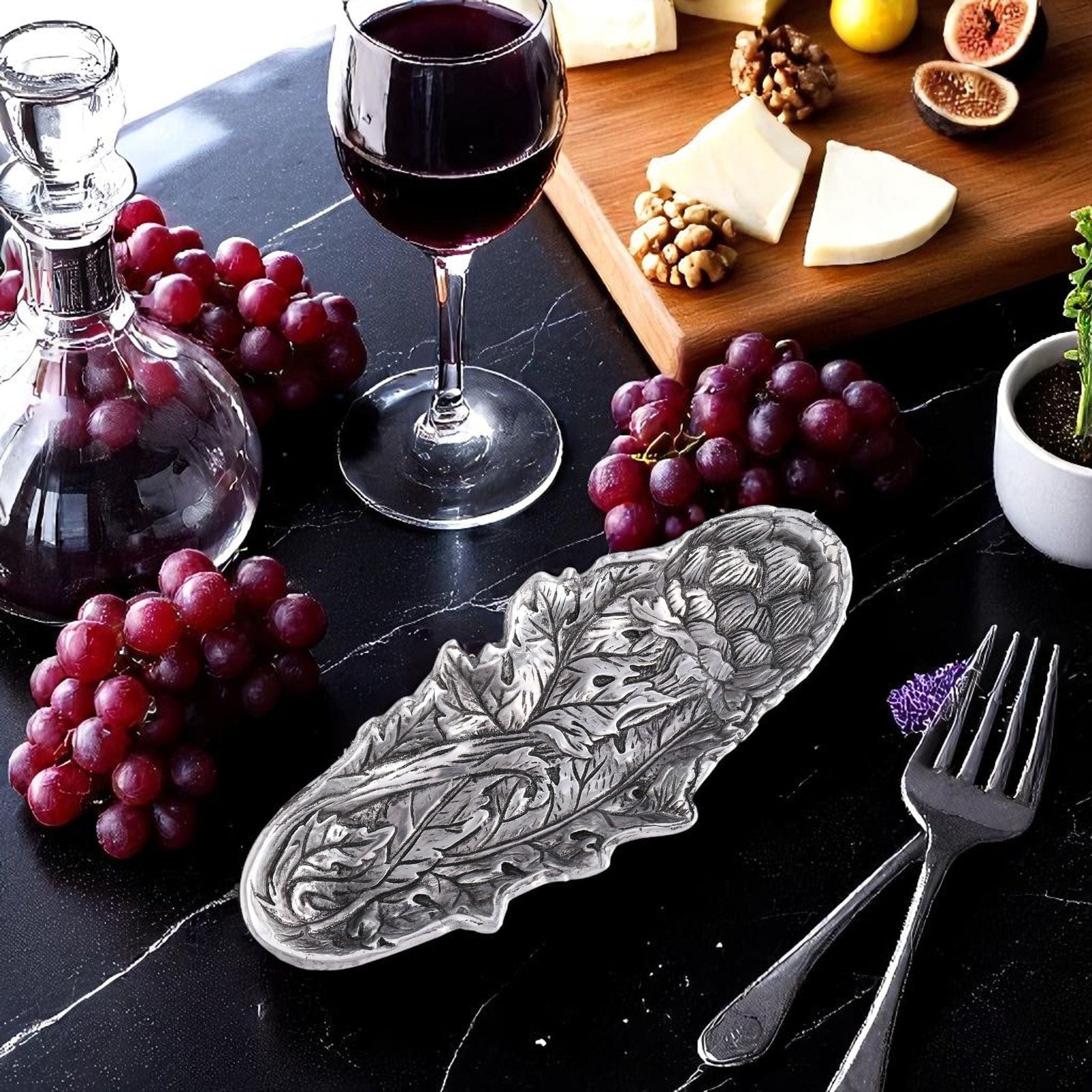 Arthur Court Grape Artichoke Spoon Rest