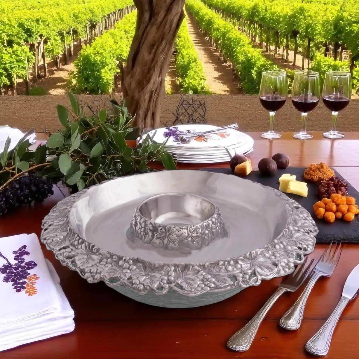 Arthur Court Grape Chilling Appetizer and Seafood Serving Bowl - Grape Pattern