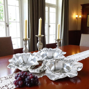 Arthur Court Grape Grape 3-Bowl Bowl