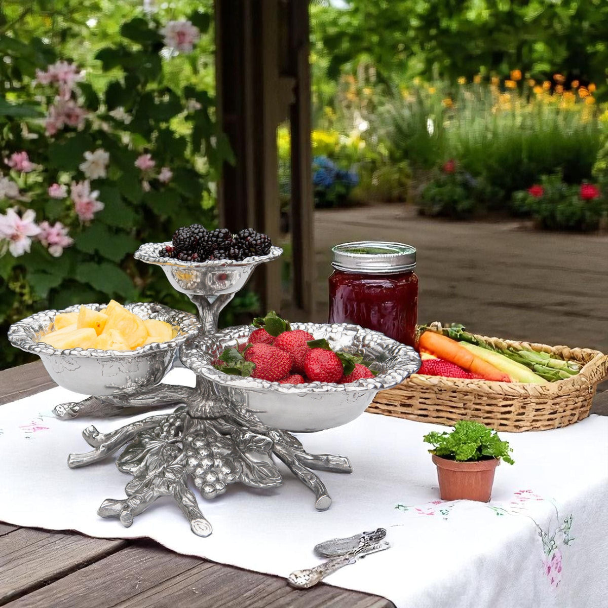 Arthur Court Grape Grape 3-Tiered Bowl