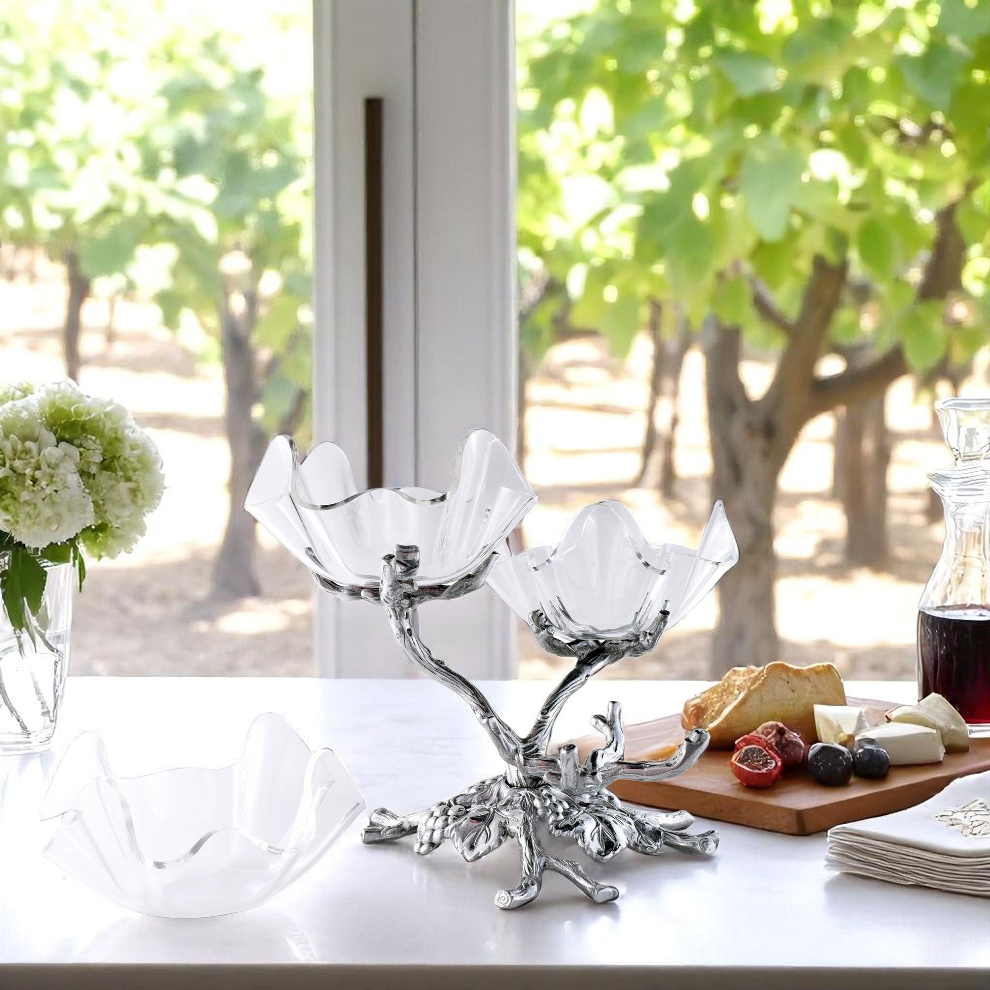 Arthur Court Grape Grape Acrylic Bowls 3-Tiered Stand