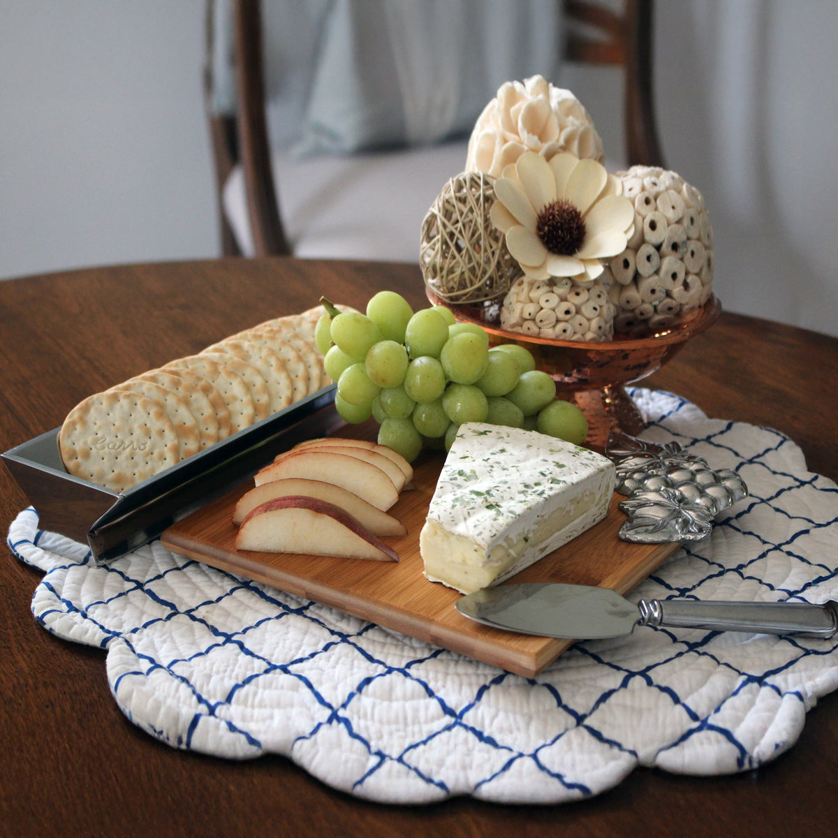 Arthur Court Grape Grape Bamboo Cheese Set
