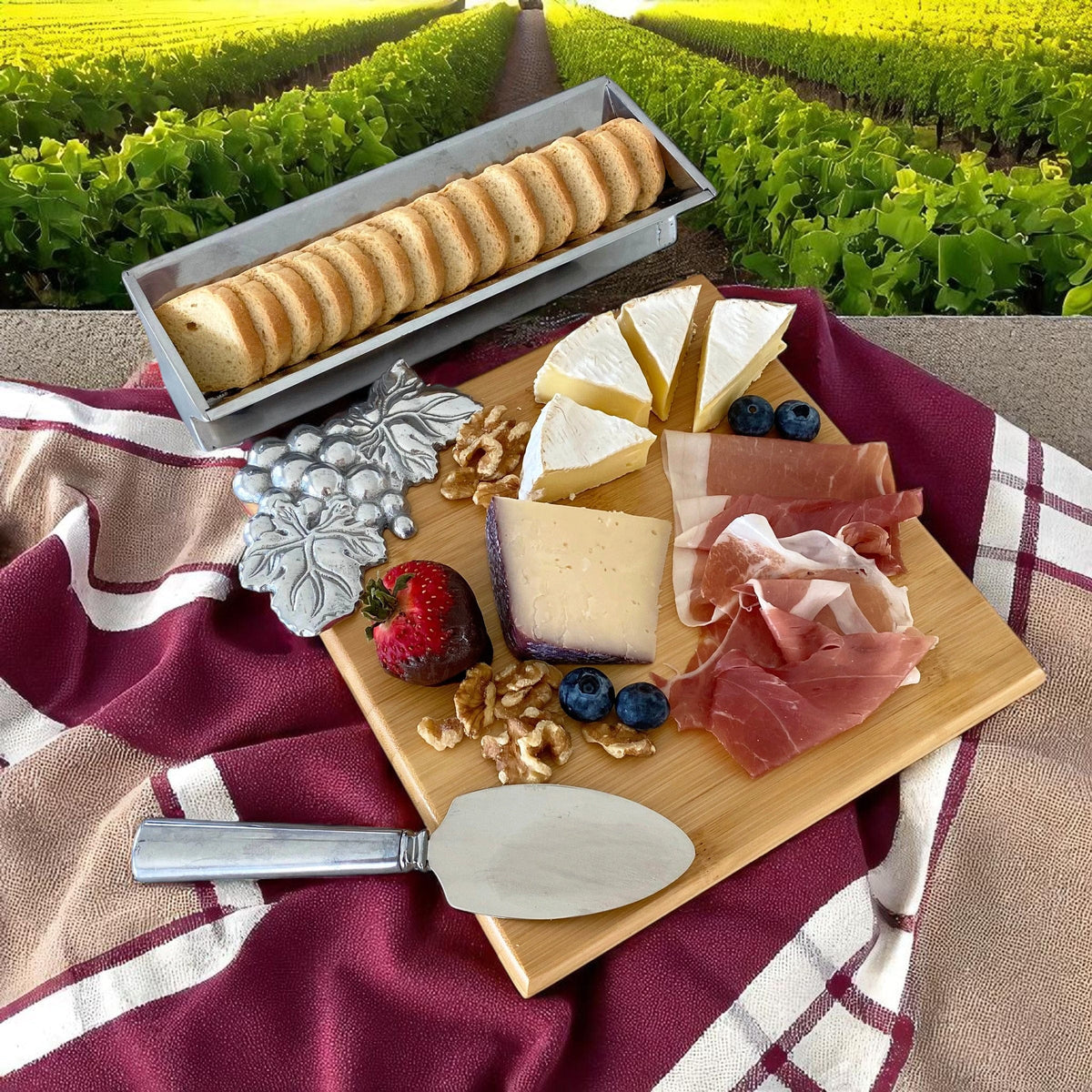 Arthur Court Grape Grape Bamboo Cheese Set