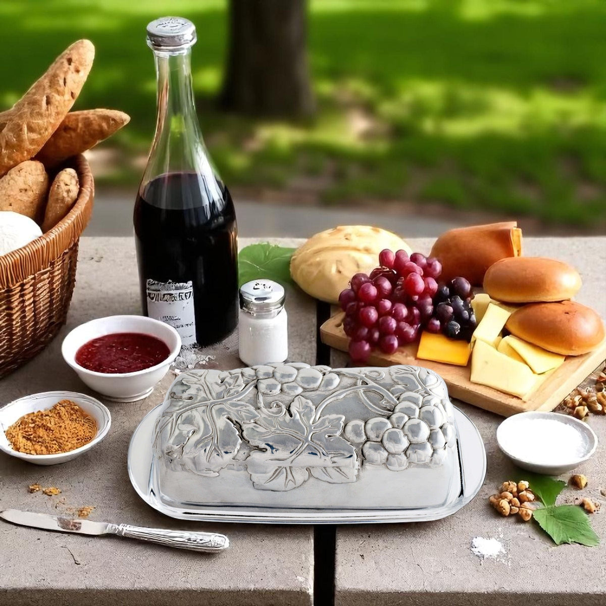 Arthur Court Grape Grape Butter Dish