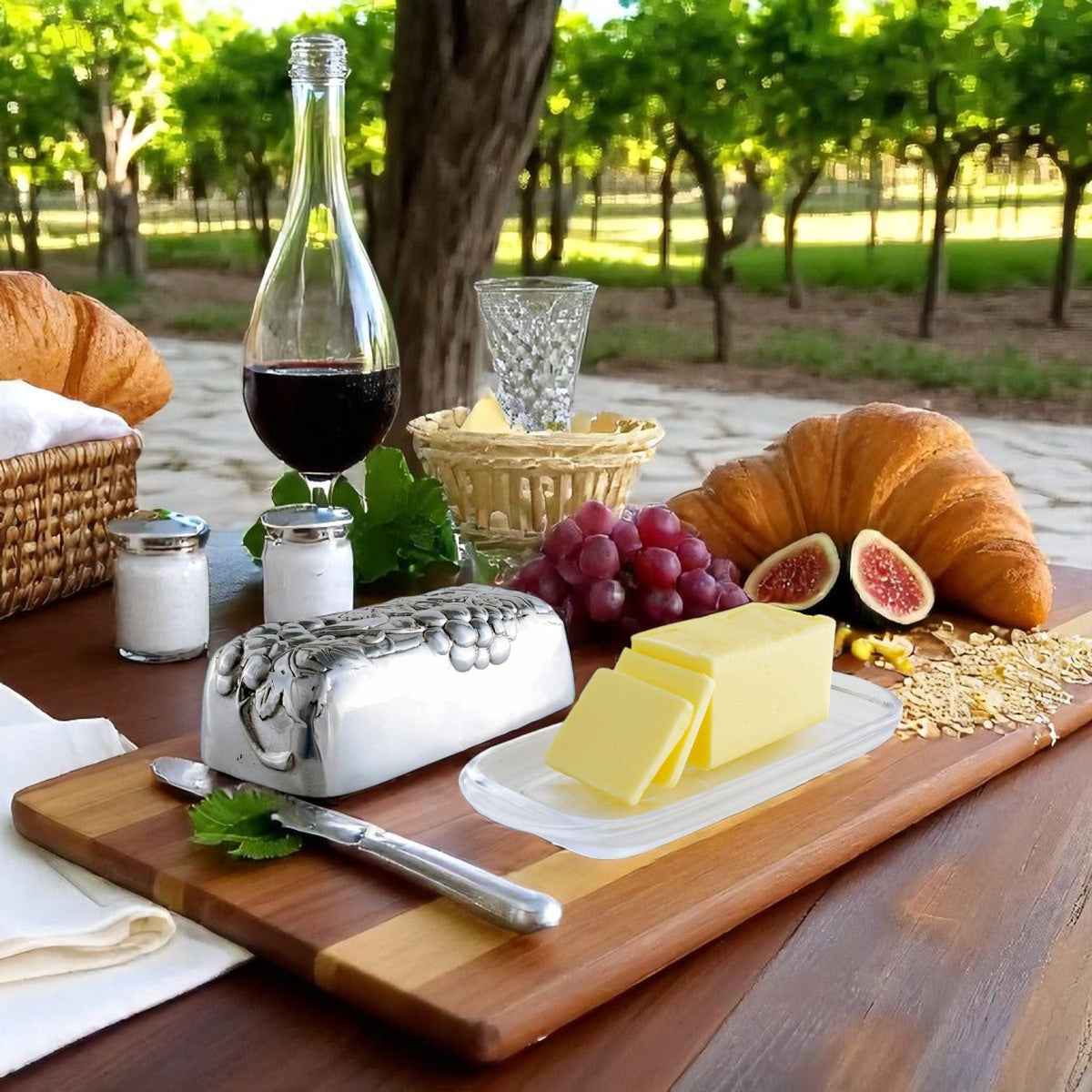 Arthur Court Grape Grape Butter Dish