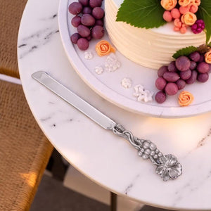 Arthur Court Grape Grape Cake Knife