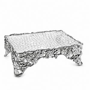 Arthur Court Grape Grape Cake Pedestal Sheet