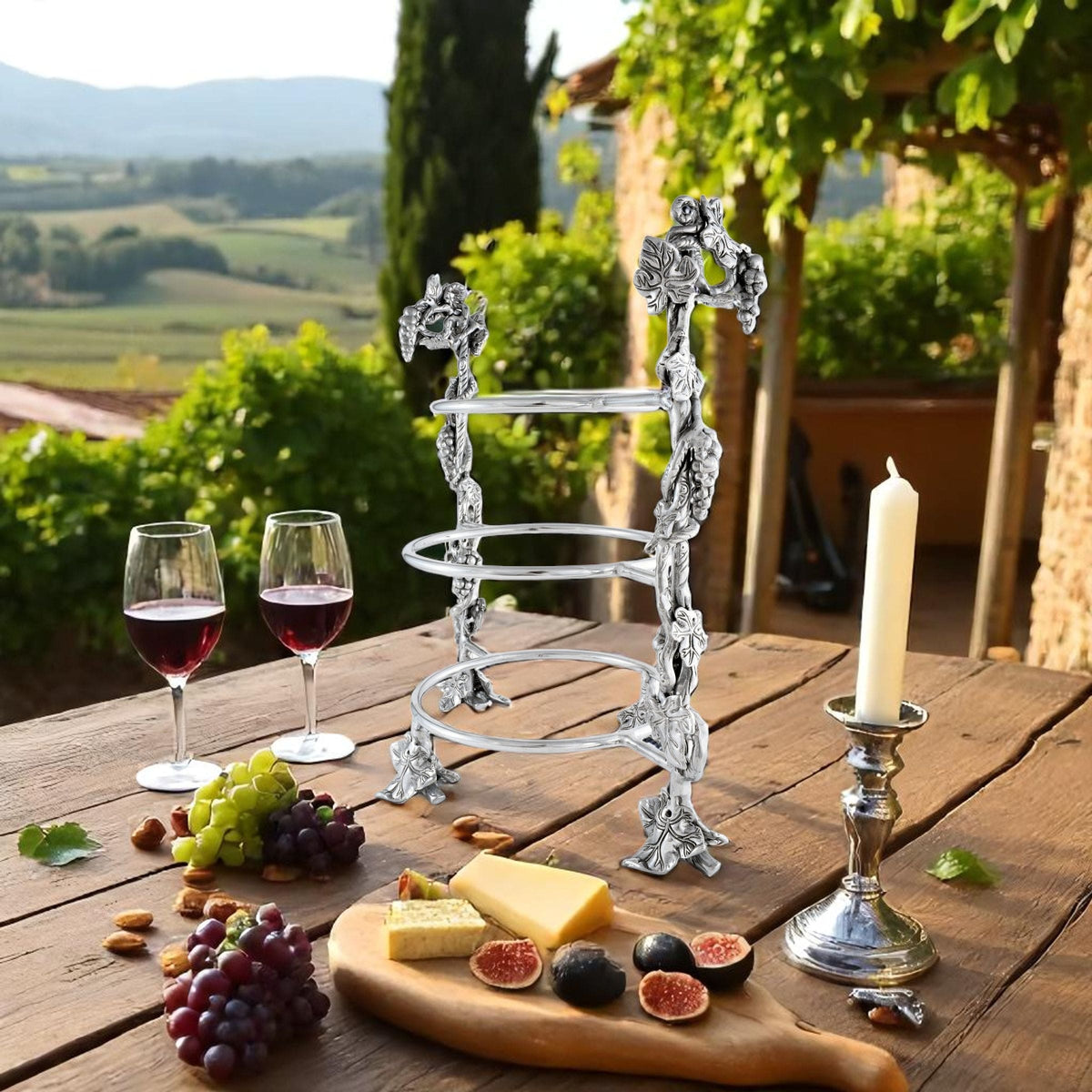 Arthur Court Grape Grape Dinner Plate Caddy