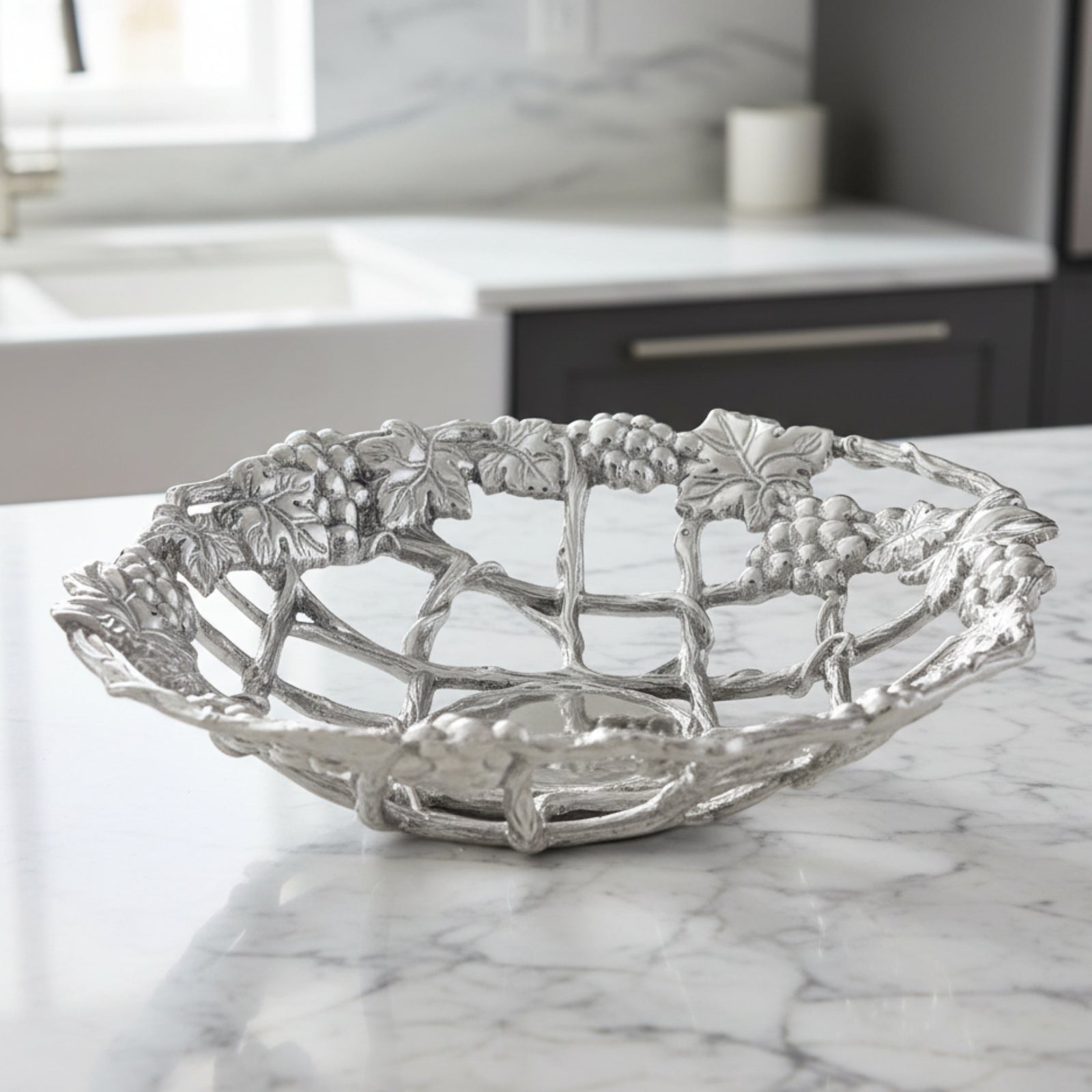 Arthur Court Grape Grape Fruit Basket