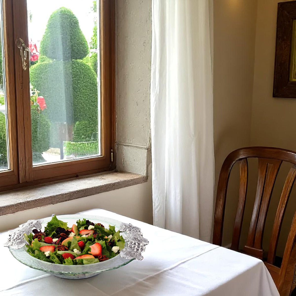 Arthur Court Grape Grape Glass Salad Bowl