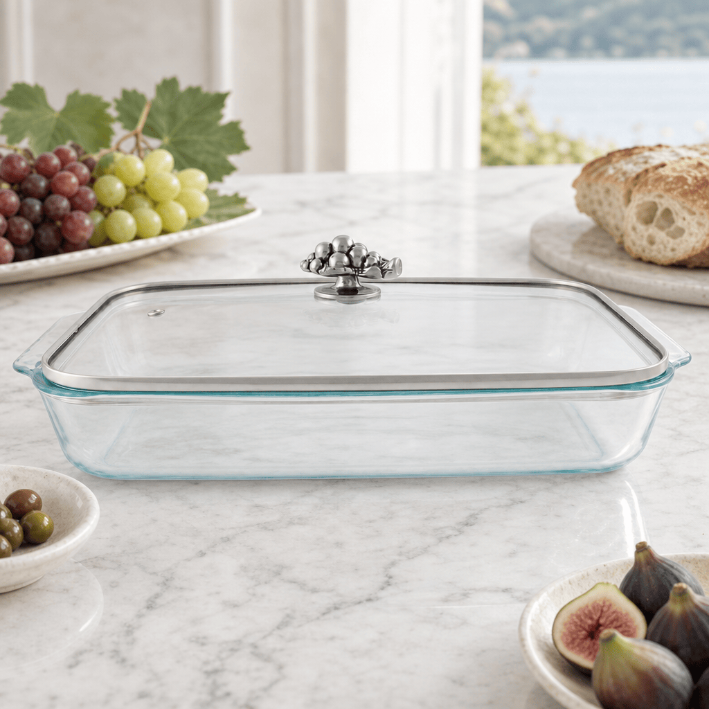 Arthur Court Grape Grape Lid with Pyrex 3 quart Baking Dish