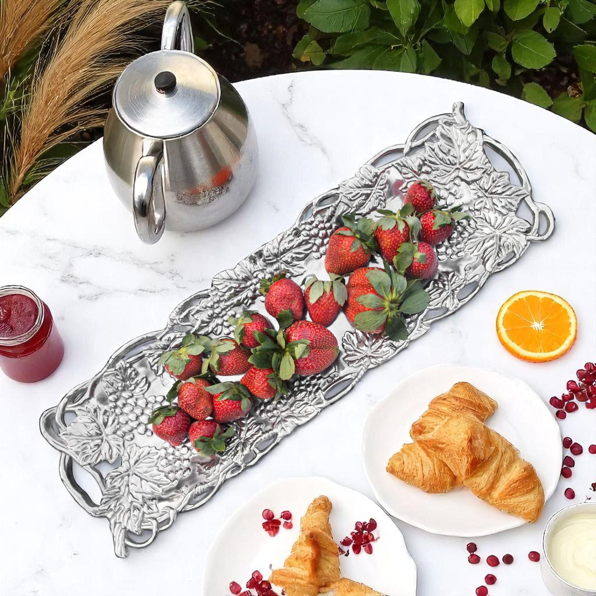 Arthur Court Grape Grape Oblong Tray