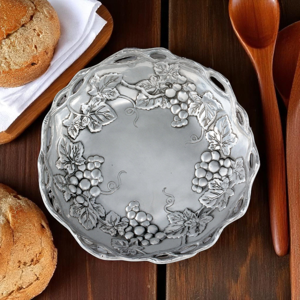 Arthur Court Grape Grape Pasta Bowl