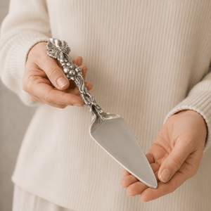 Arthur Court Grape Grape Pie Server