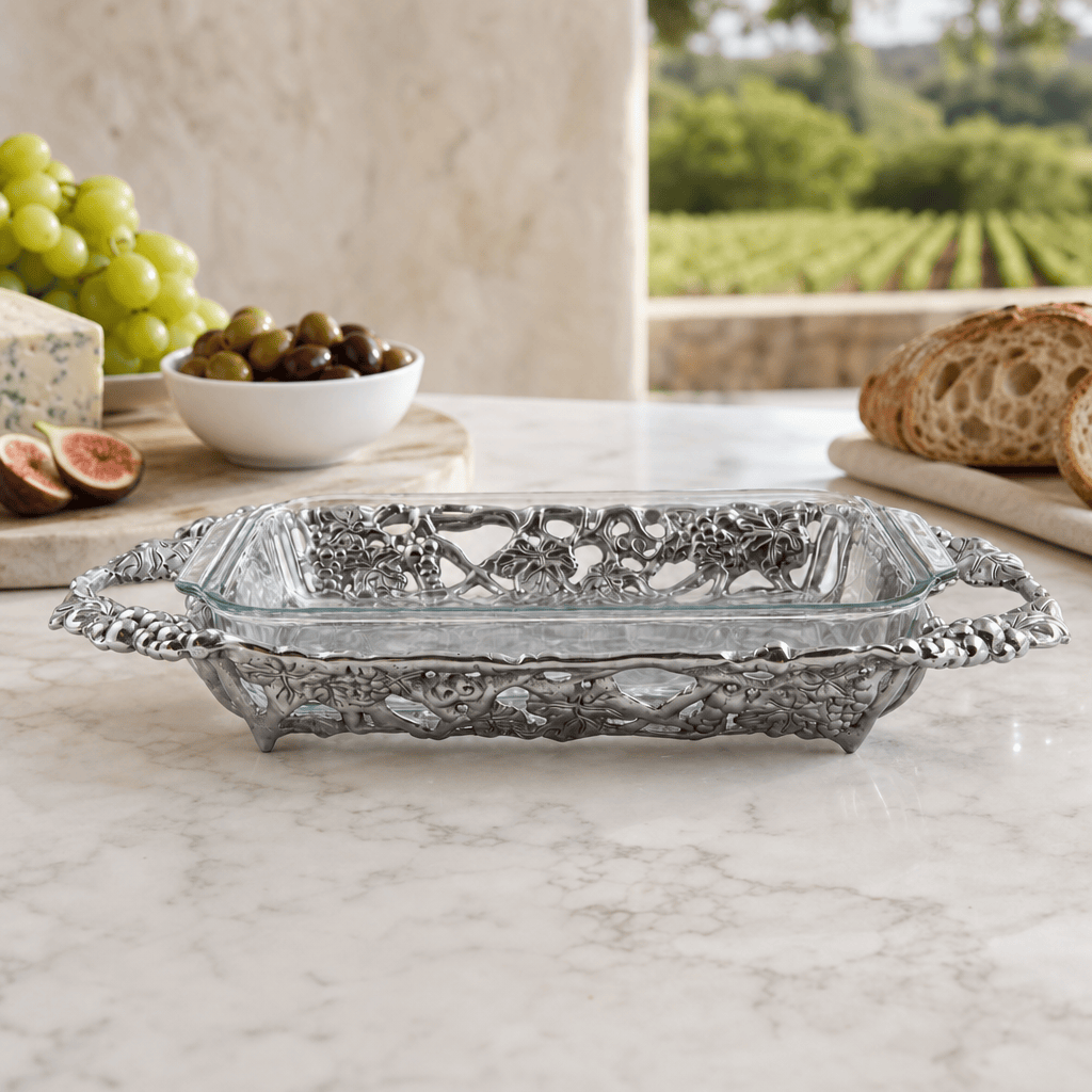Arthur Court Grape Grape Pyrex Holder 3qt