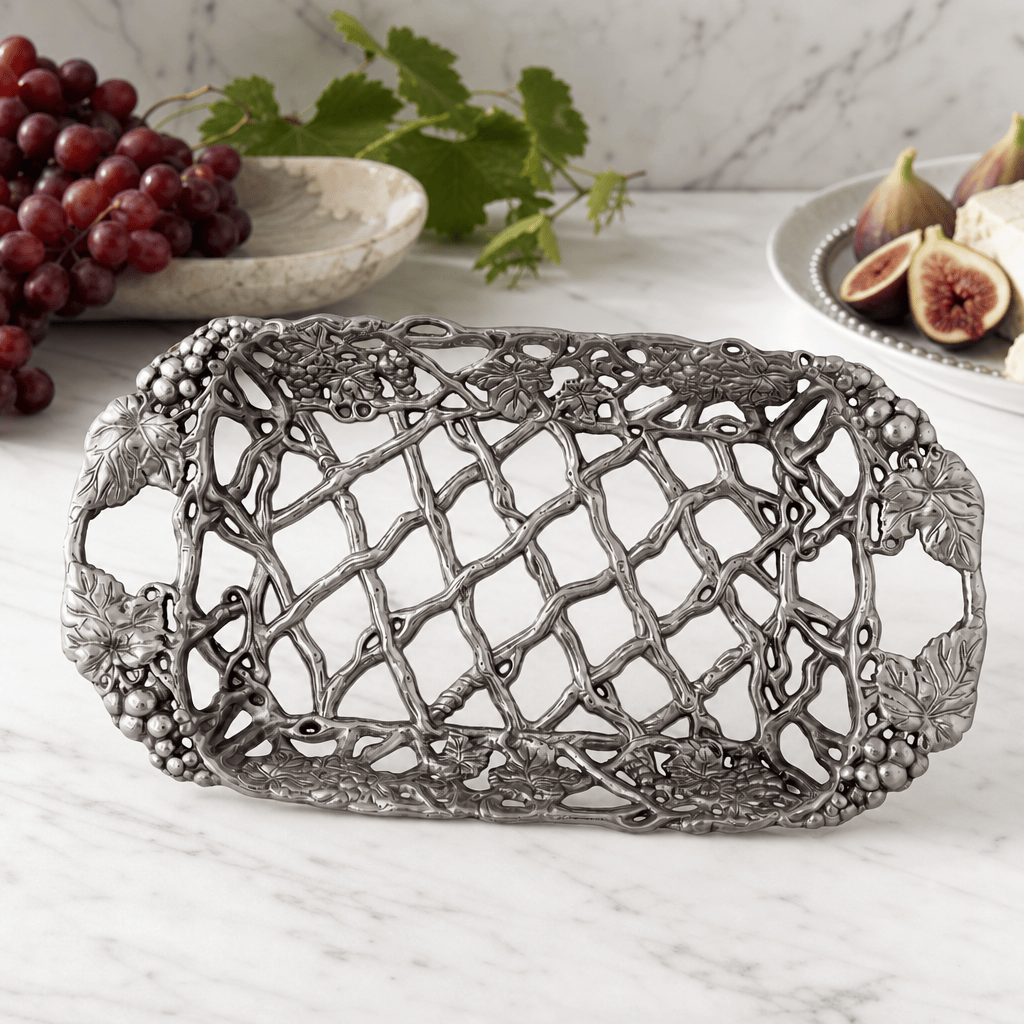 Arthur Court Grape Grape Pyrex Holder 3qt