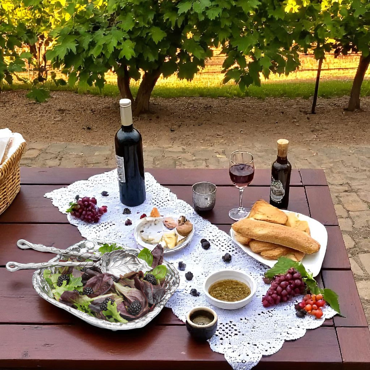 Arthur Court Grape Grape Salad Set 3-Pc