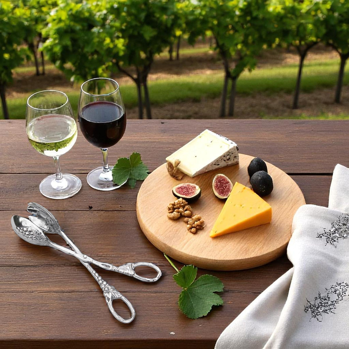 Arthur Court Grape Grape Salad Tong