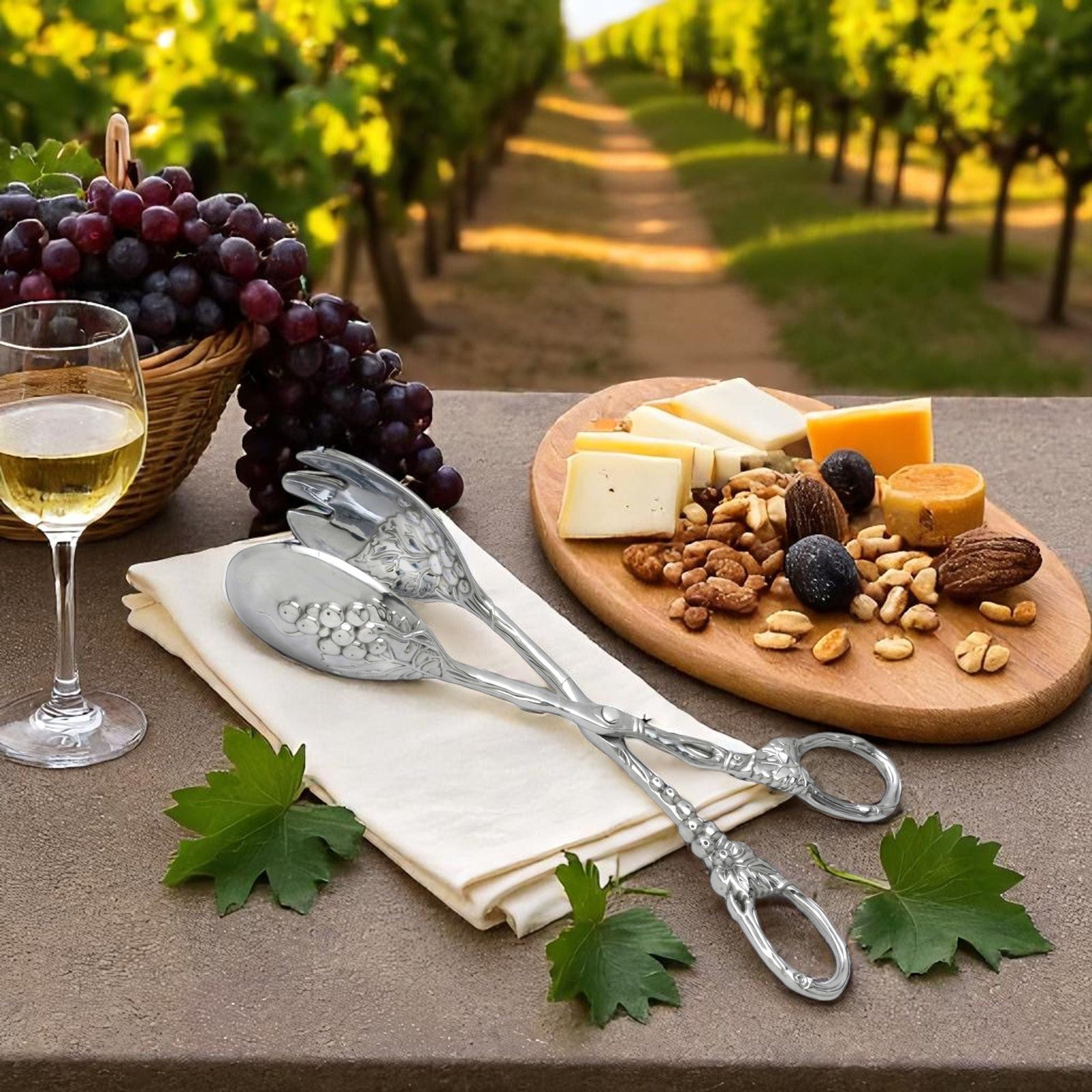 Arthur Court Grape Grape Salad Tong