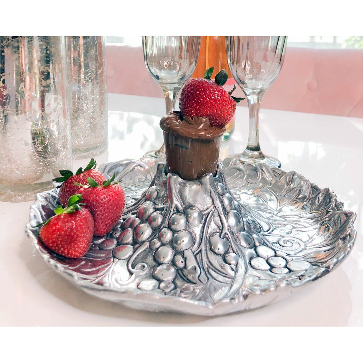 Arthur Court Grape Grape Tidbit tray