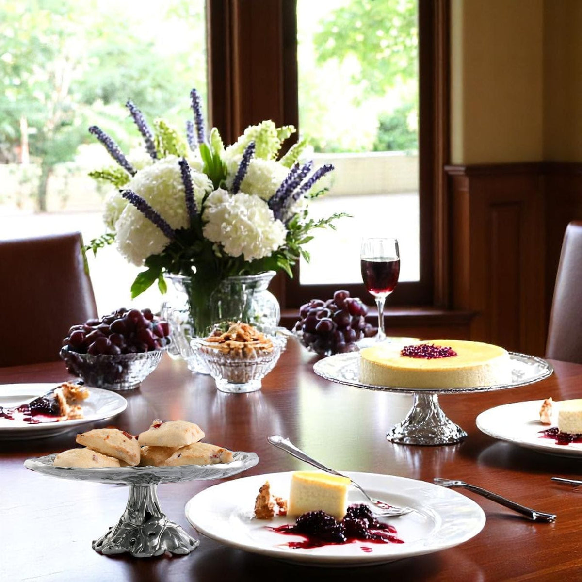 Arthur Court Grape Grape Treat / Cookie Stand