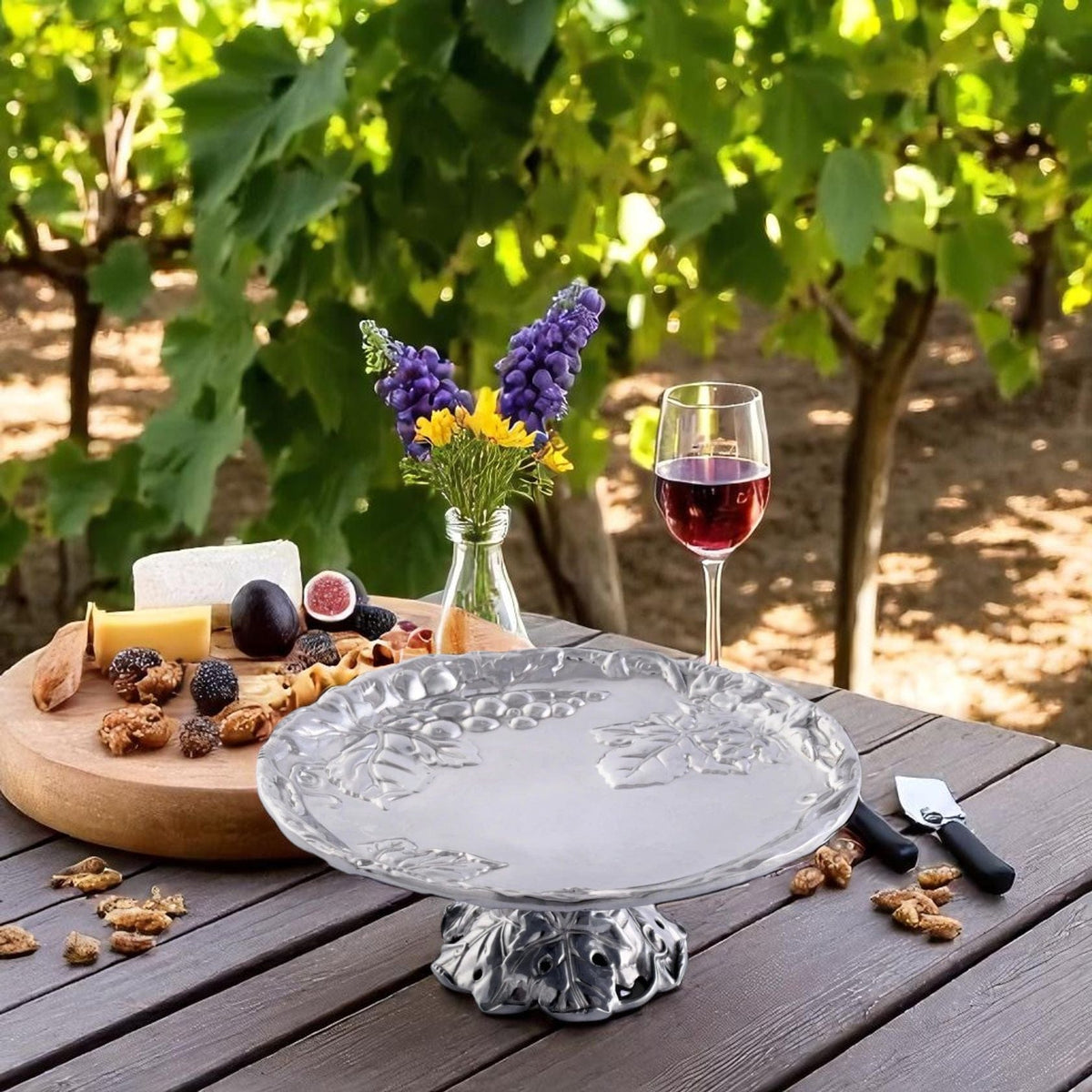 Arthur Court Grape Grape Treat / Cookie Stand