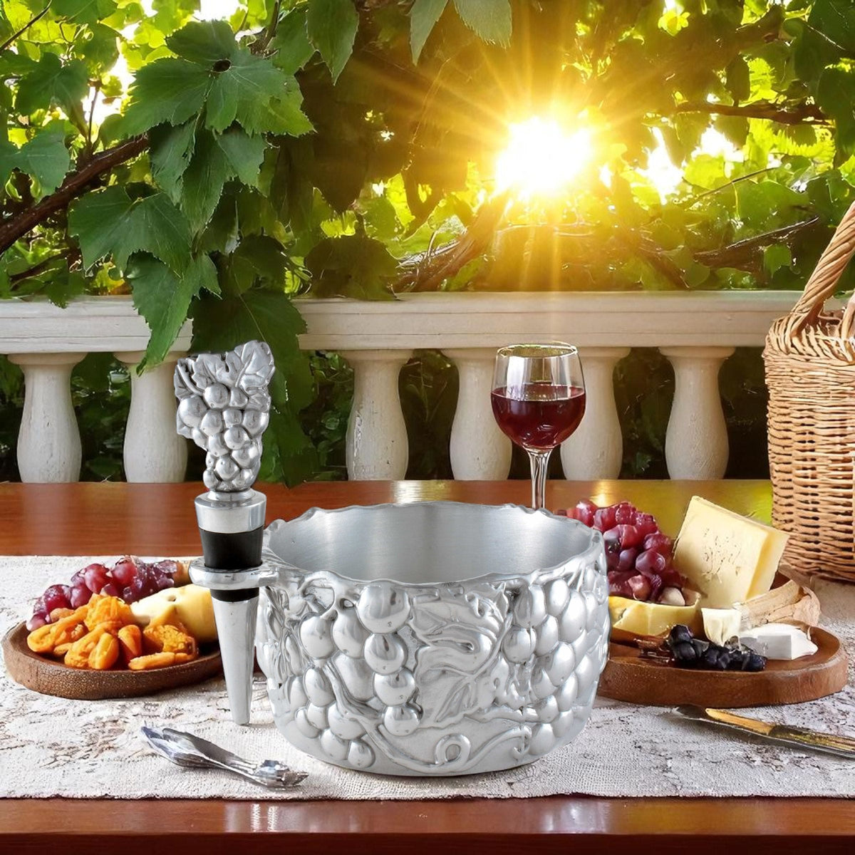 Arthur Court Grape Grape Wine Caddy and Stopper Set